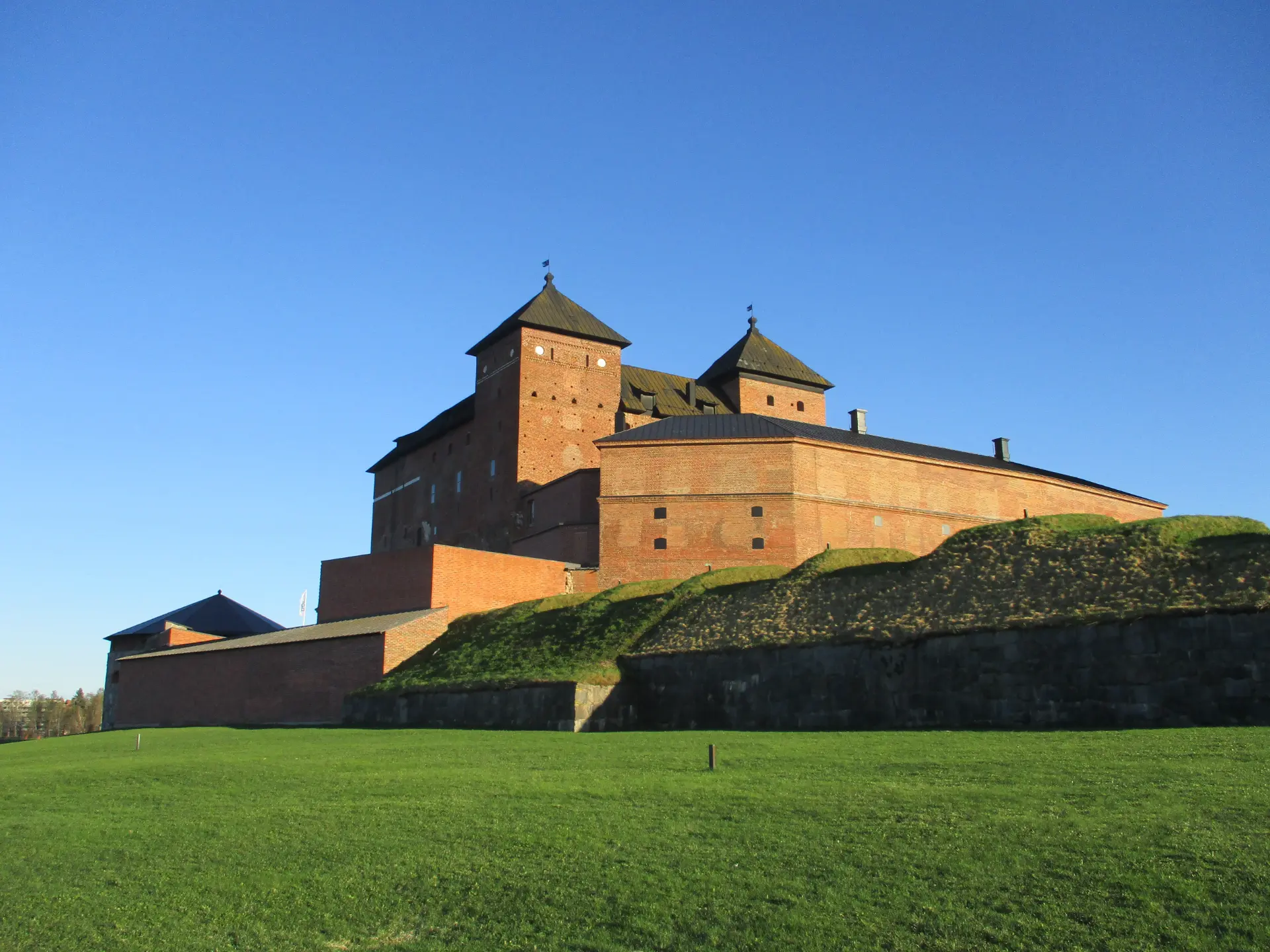 sights & culture — Häme Castle