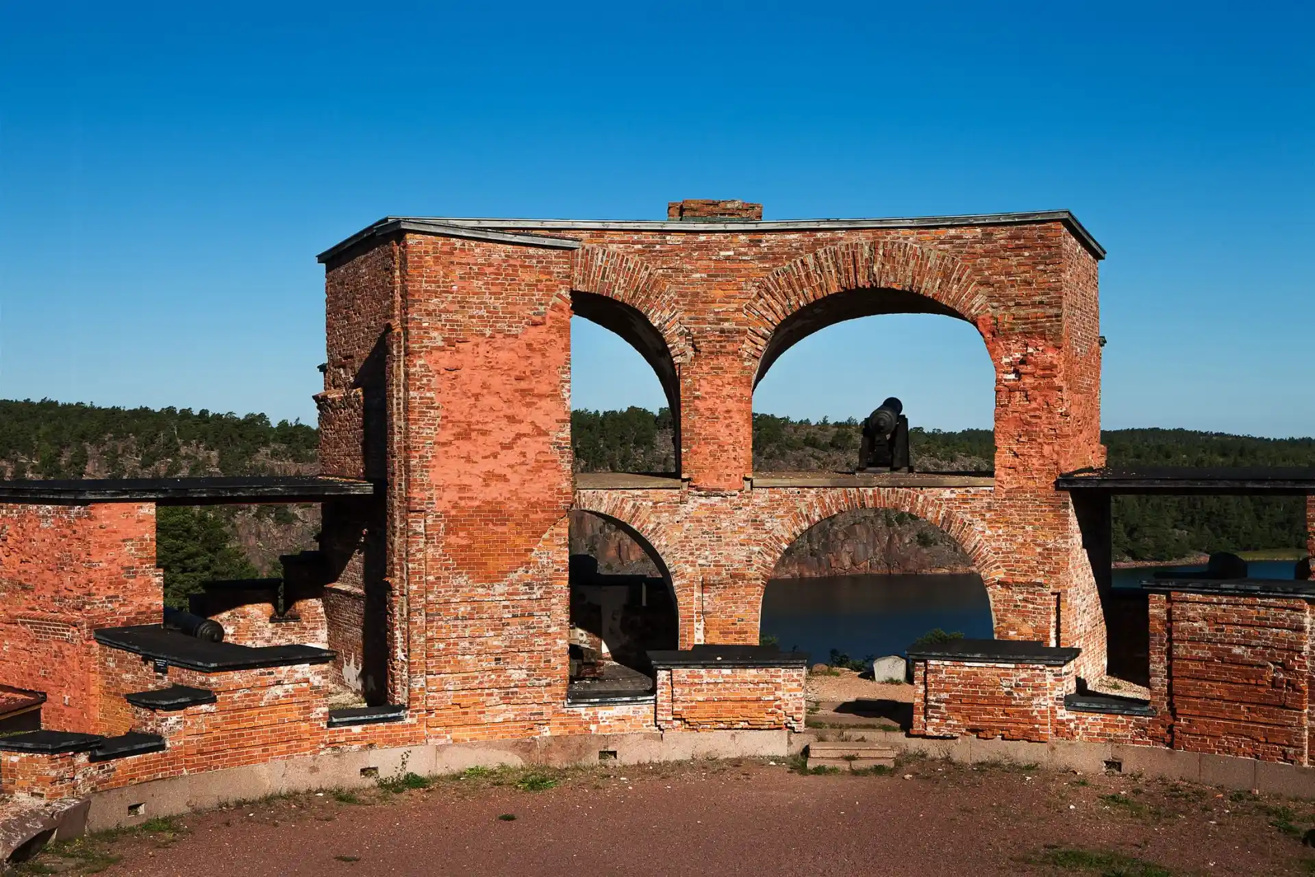 sights & culture — Bomarsund Fortress Ruins