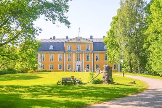 sights & culture — Mustio Manor (Mustion Linna)