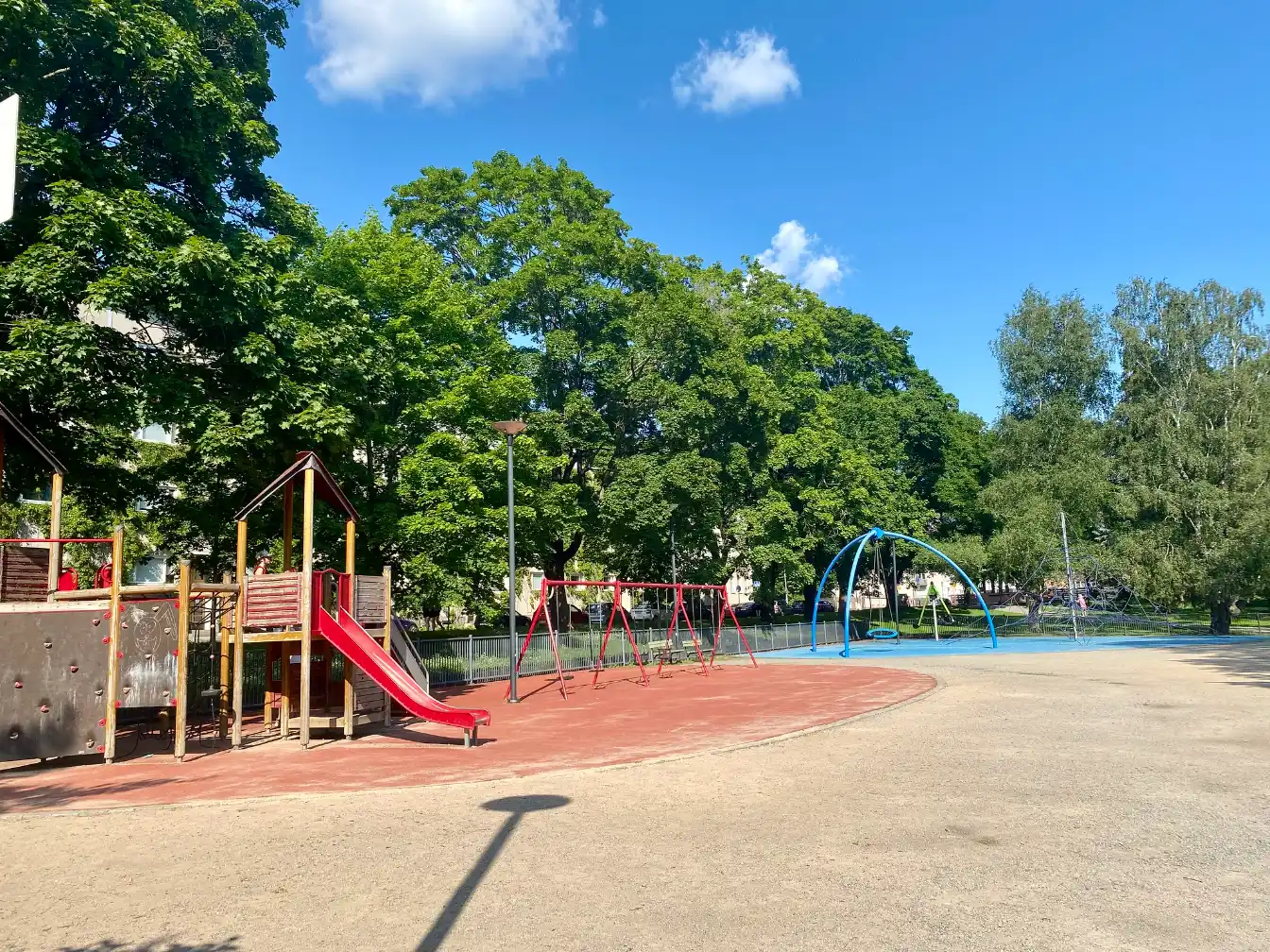family-friendly — Sorsapuisto Playground